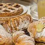Couette-café Mi 4*